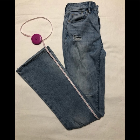 Abercrombie & Fitch Women's Jeans Distressed 24x31 - Picture 4 of 4